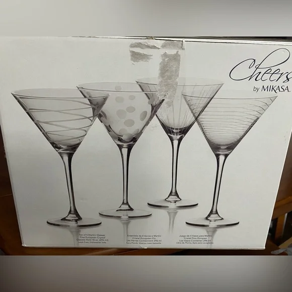 Mikasa Cheers Clear Martini Glasses Set - Picture 2 of 7